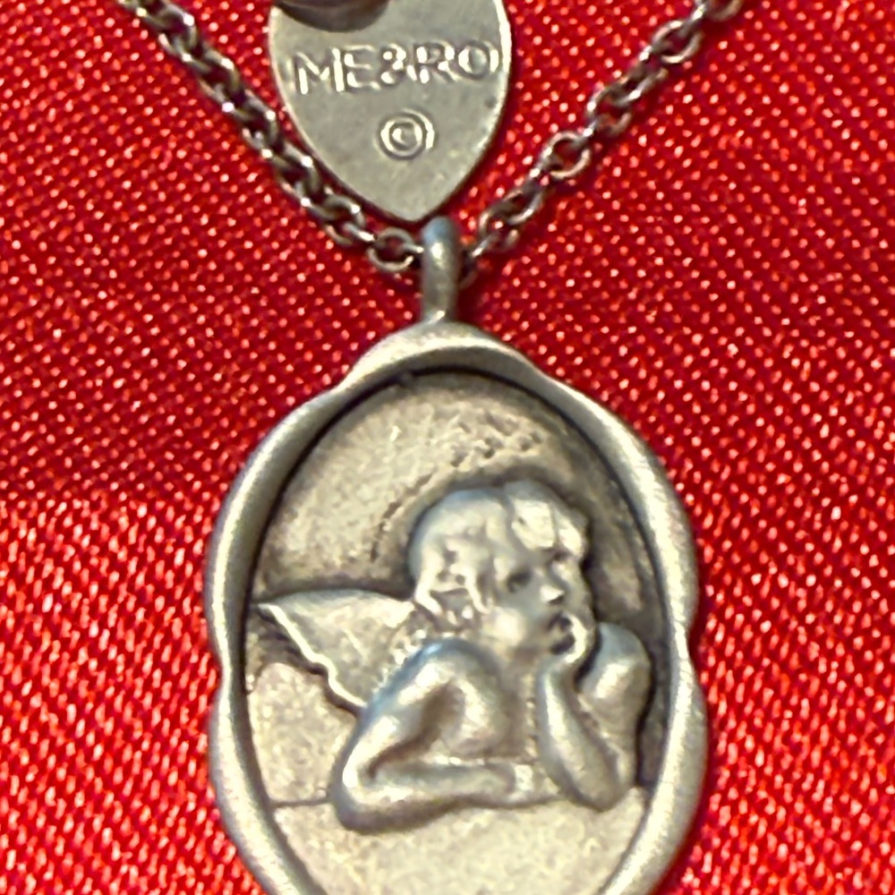 WOW POSHMARK Authentic NWOT Me&Ro Sterling Silver Angel Pendant Necklace & pouch - Picture 13 of 16